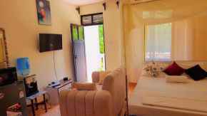 Natna's Studio near Bofa Beach
